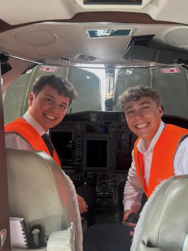 Leon Springer und Phil Bröckl in einer Cessna CJ BZF 1 & 2 Kurs